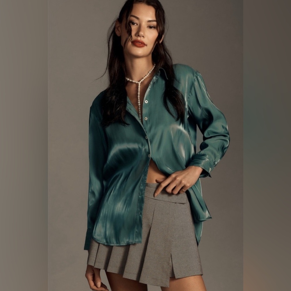 ANTHROPOLOGIE Silky Iridescent Oversized Buttondown Shirt Top Green Size L NWT